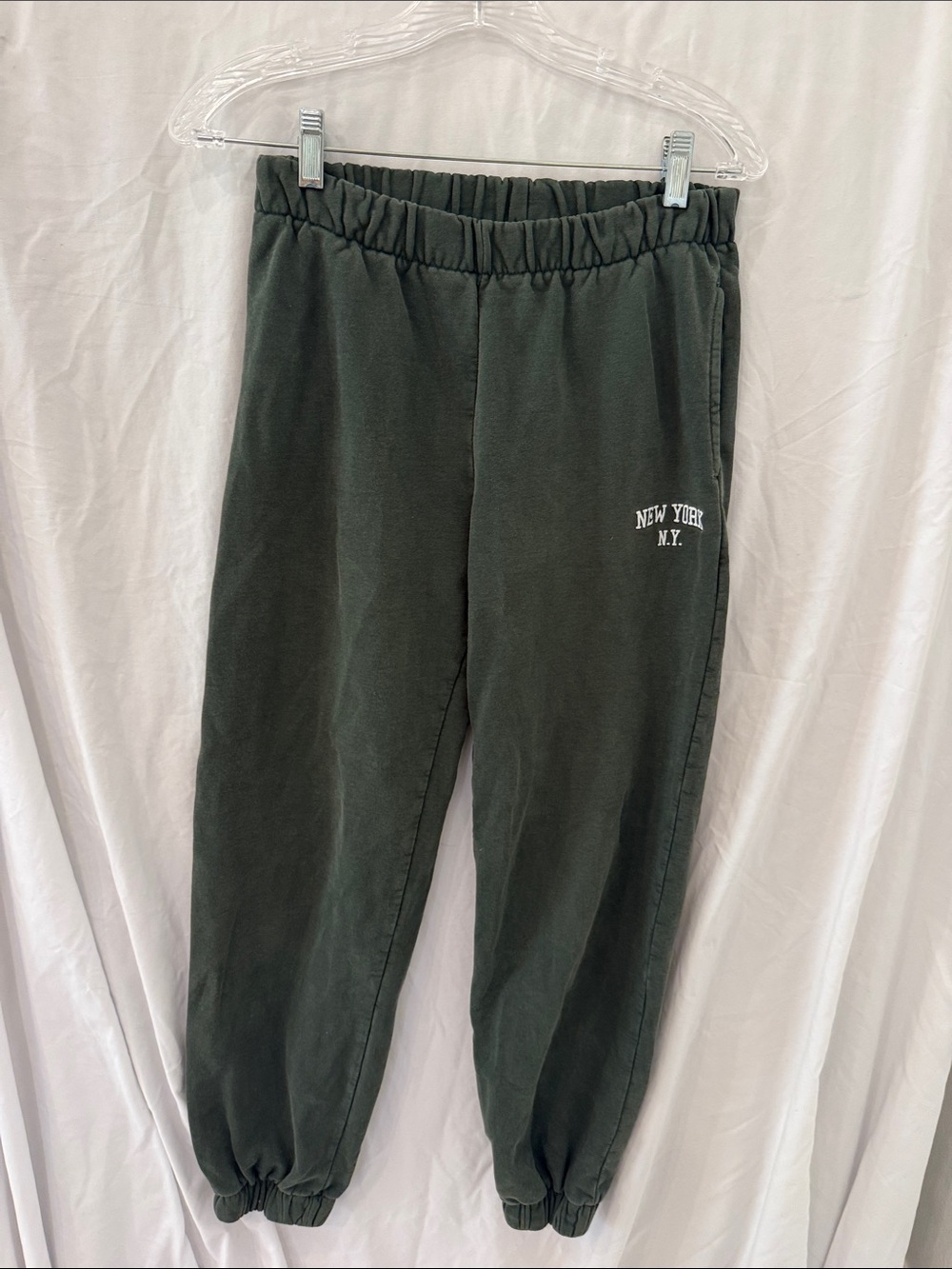 Brandy Melville Sweatpants green NY